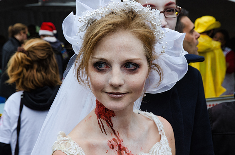 La mariée de la marche des zombies 2014 à Montréal